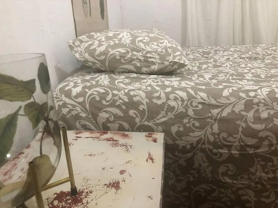 Сasa de vacaciones Charming House In Triana,Best City View From Patio Sevilla
