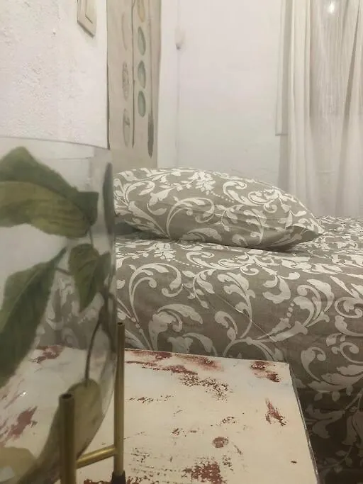 Сasa de vacaciones Charming House In Triana,Best City View From Patio Sevilla