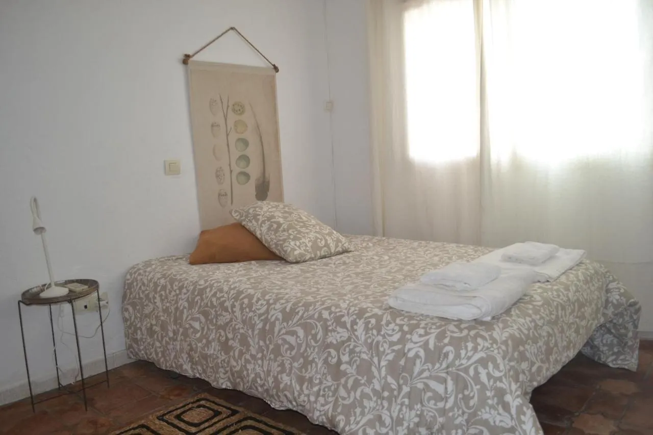 Charming House In Triana,Best City View From Patio Sevilla Сasa de vacaciones