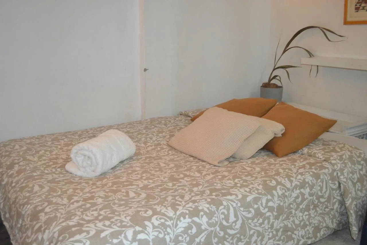 Charming House In Triana,Best City View From Patio Seville Spain
