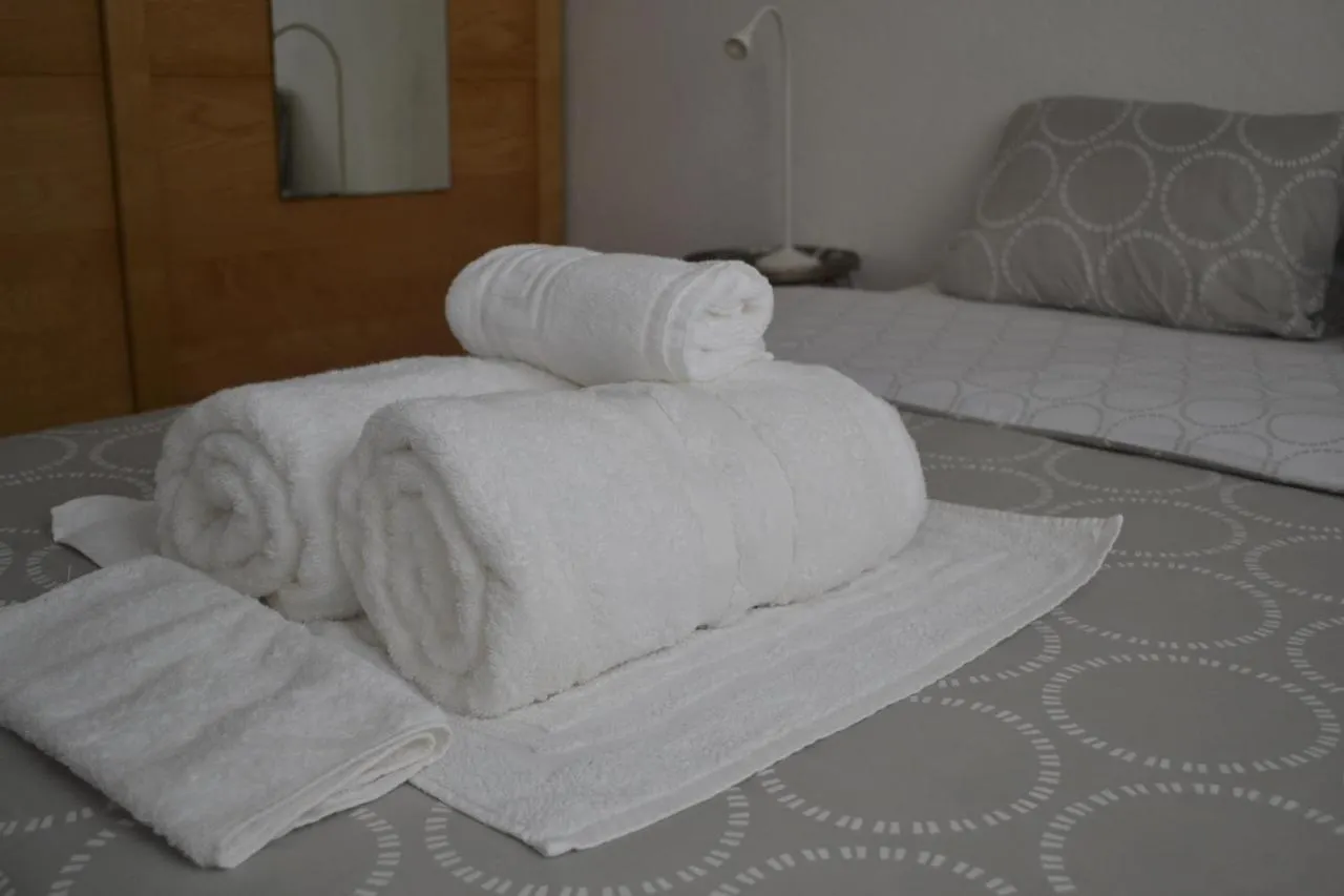 בית נופש סביליה Charming House In Triana,Best City View From Patio